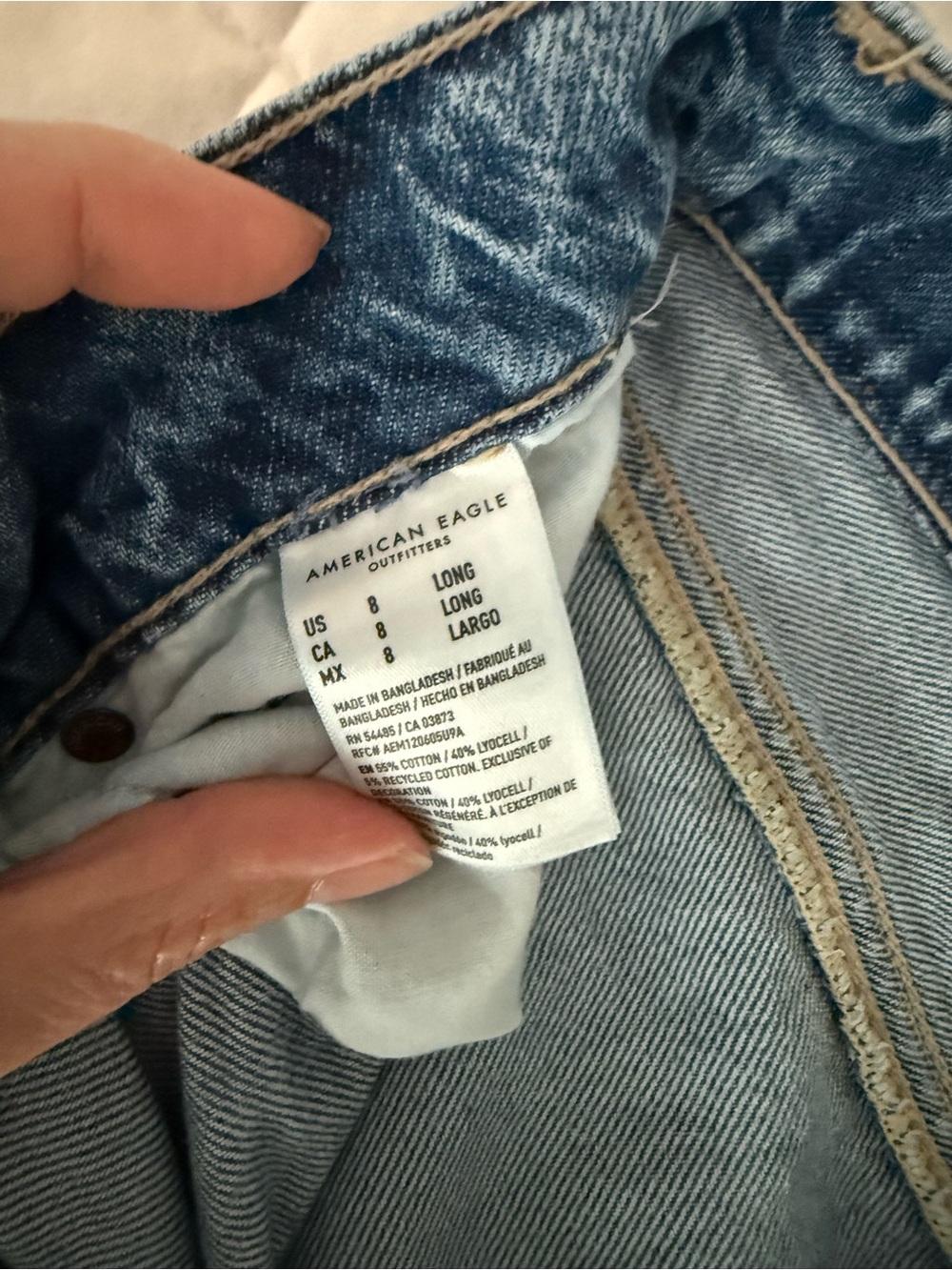 American Eagle Outfitters Medium Blue Washed Denim Jeans